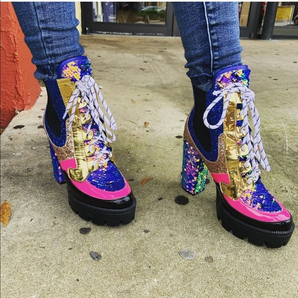 cape robbin platform boots